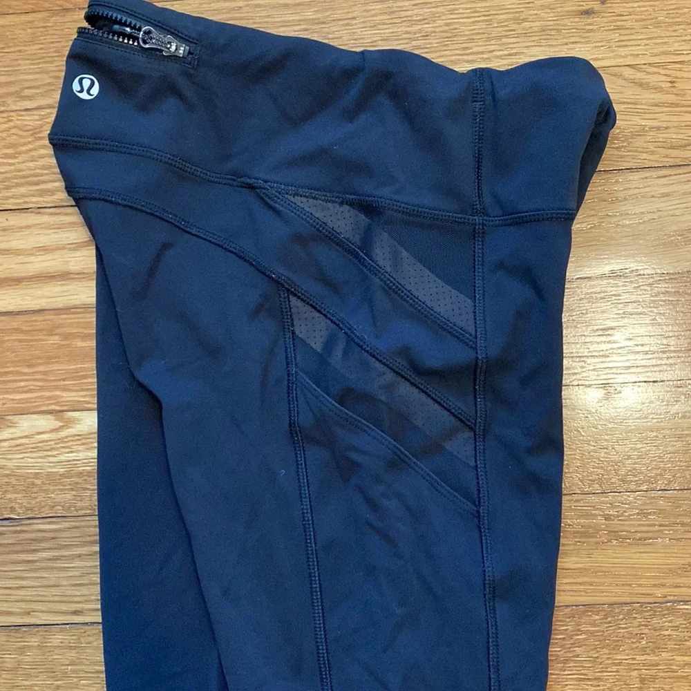 Lululemon Athletica Illumina Crop
